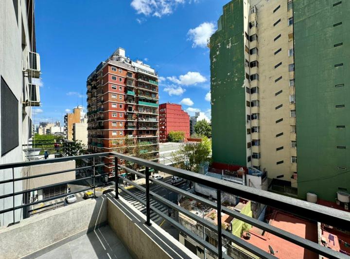 Foto de Departamento temporario- alquiler por dia, semana o mes. Buenos Aires - Cerca de FAVALORO, GARRAHAN, imagen 4