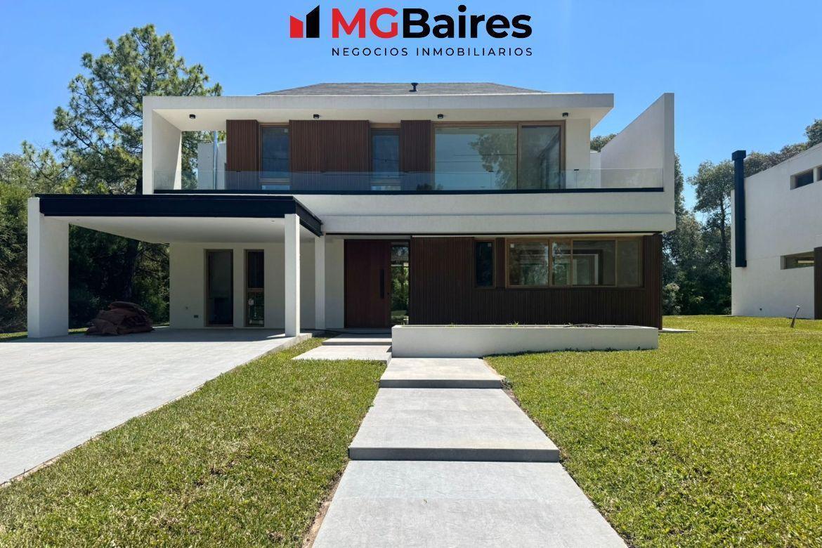 Casa a estrenar en venta en Saint Thomas Este-Oeste