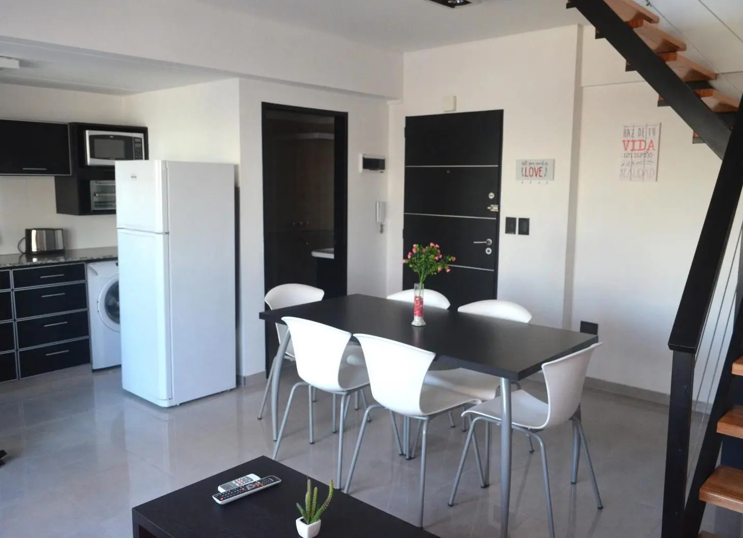 Duplex amoblado, alquiler por dia, semana o mes! UADE, favaloro, garrahan, UBA medicina. 5