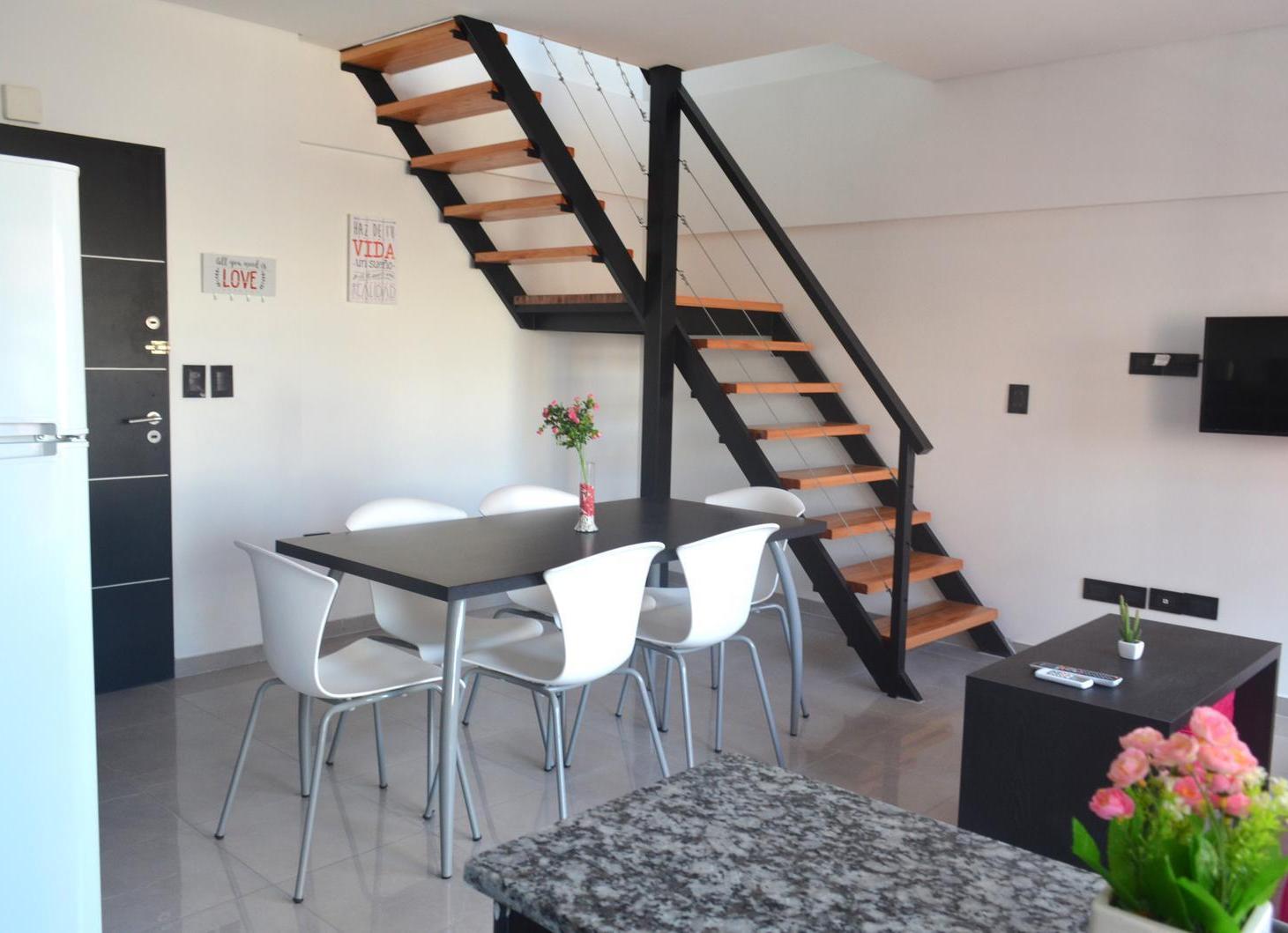 Foto de Duplex amoblado, alquiler por dia, semana o mes! UADE, favaloro, garrahan, UBA medicina., imagen 2