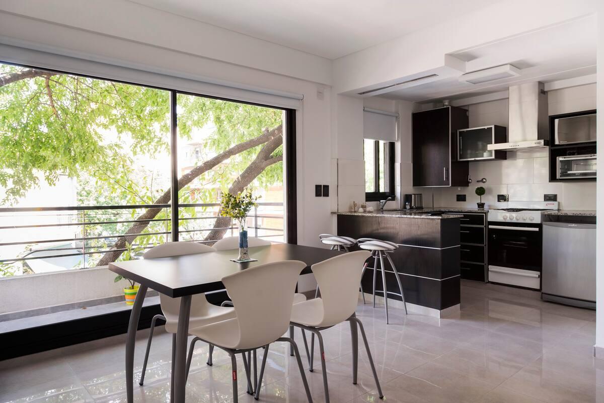 Departamento temporario amoblado, alquiler dia, semana, mes. Buenos Aires - UADE, FAVALORO, GARRAHAN
