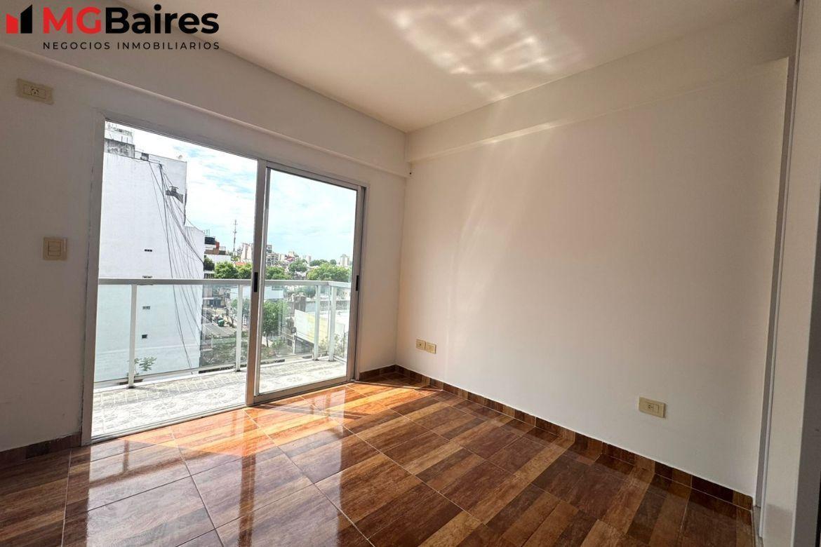 Foto de Departamento de dos ambientes en venta - piso alto! - Flores, imagen 5