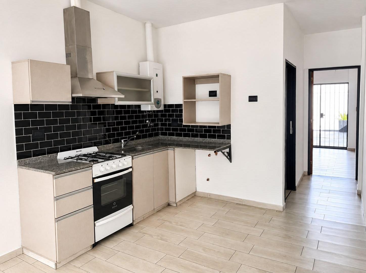 Foto de Departamento/PH de dos amb en Villa Lugano - con patio y parrilla. SIN, imagen 5