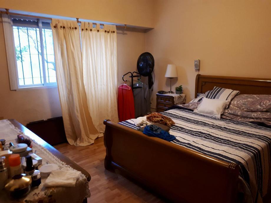 Casa en Venta en Quilmes Oeste 4