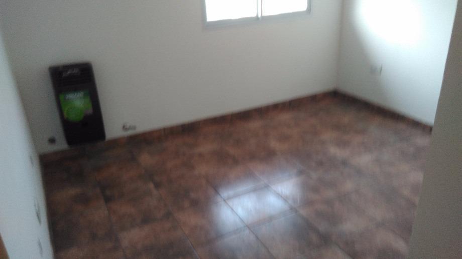 Triplex en Venta en Ezpeleta Este 5