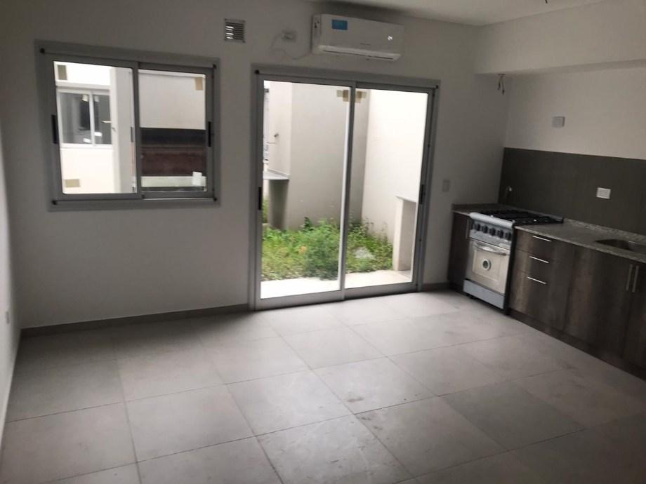 Duplex en Venta en Bernal Centro 3
