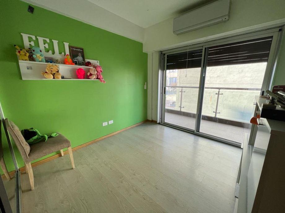 Piso de 4 Ambientes con Cochera en Venta en Quilmes Centro. 3