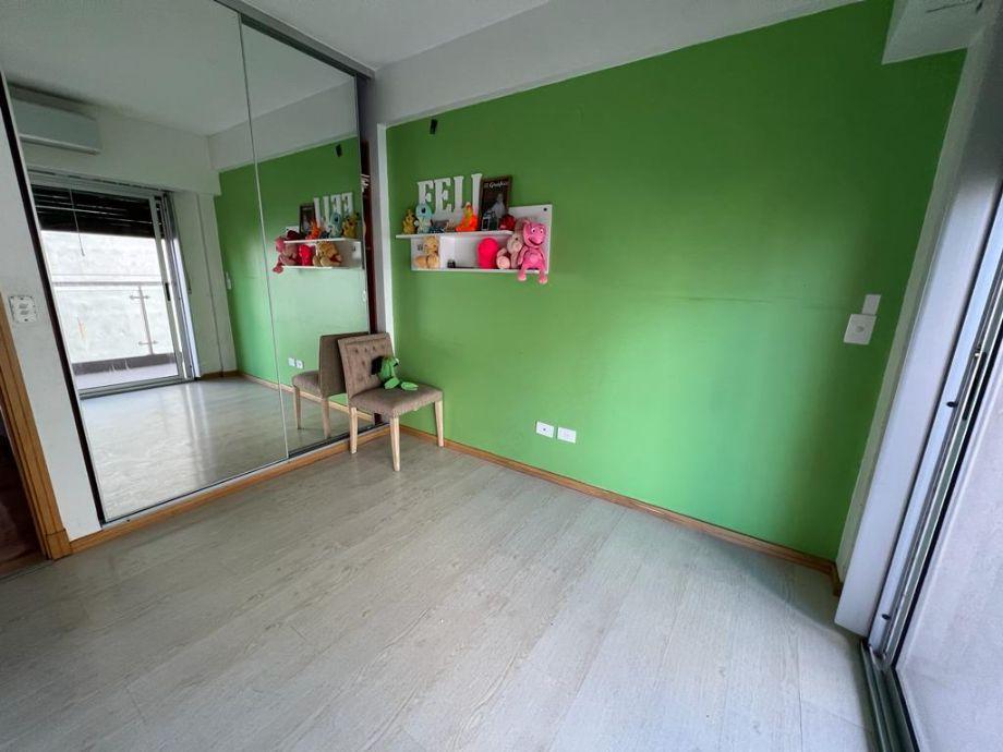 Piso de 4 Ambientes con Cochera en Venta en Quilmes Centro. 5