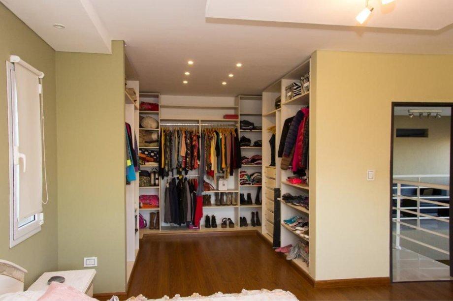 Casa 5 Ambientes en Venta en Barrio Privado Los Troncos. 3