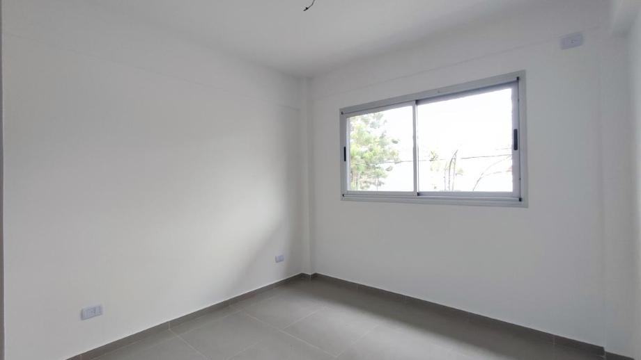 Departamento de 2 Ambientes en Venta en Bernal Centro. 3