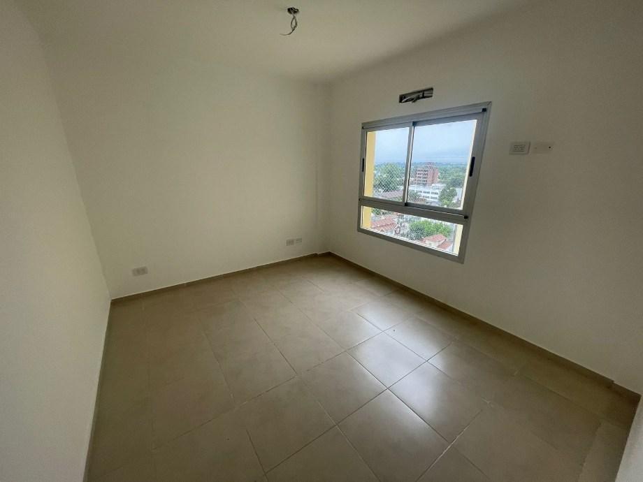 Departamento de 2 Ambientes con Cochera en Venta en Quilmes Centro. 4