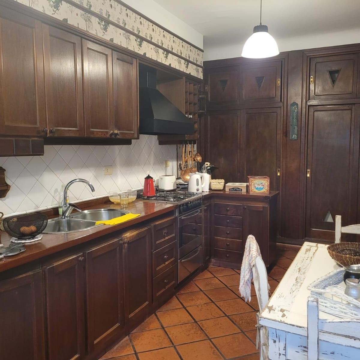 Casa 5 Ambientes en Venta en Quilmes Oeste Centro 2