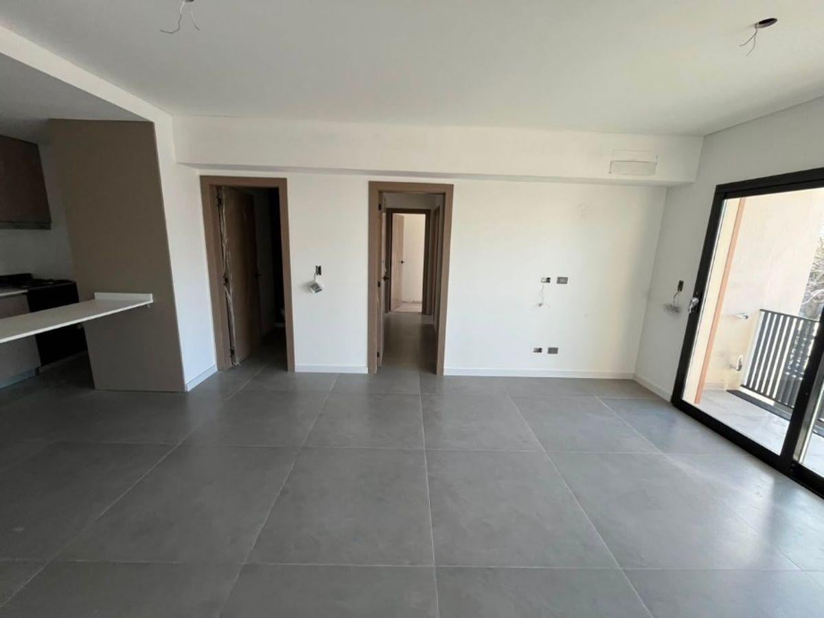 Foto de DEPARTAMENTO 3 AMBIENTES EN VENTA EN BERNAL., imagen 5