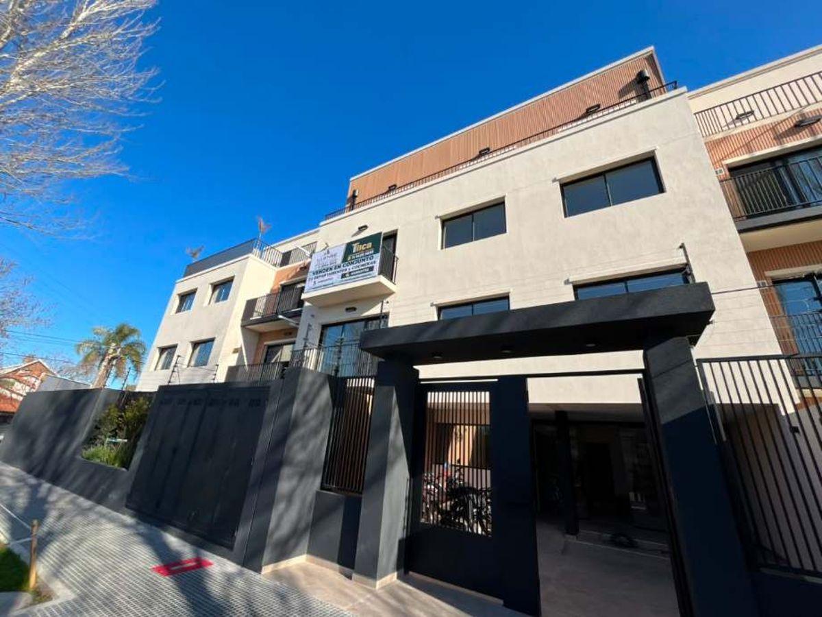 Foto de DEPARTAMENTO 3 AMBIENTES EN VENTA EN BERNAL., imagen 3