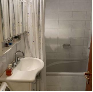 Foto de DEPARTAMENTO EN MAR DEL PLATA, EXCELENTE UBICACIÓN, AMPLIOS AMBIENTES, imagen 3