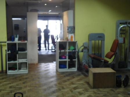 Local Comercial con 420 m² Cubiertos Sobre Lote de 8 X 39,50 2