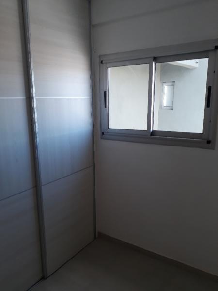 Excelente Semipiso de Dos Dorm. con Cochera 4