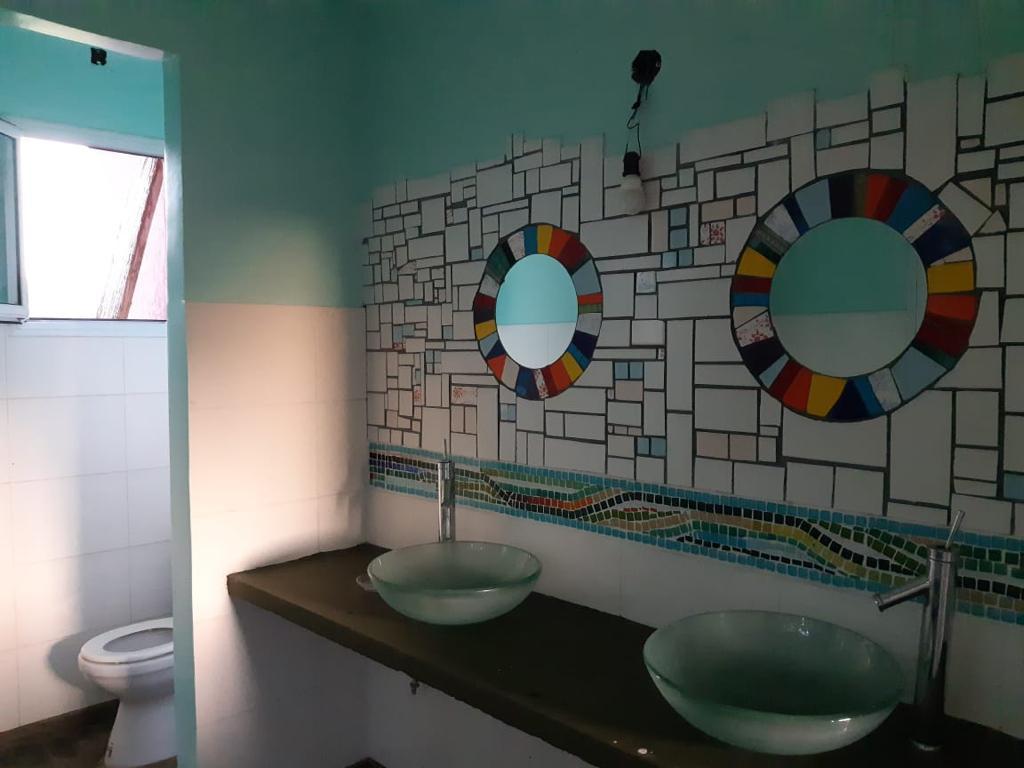 Excelente Casa en Venta/alquiler - Muy Buen Estado - Pileta - Quincho 1