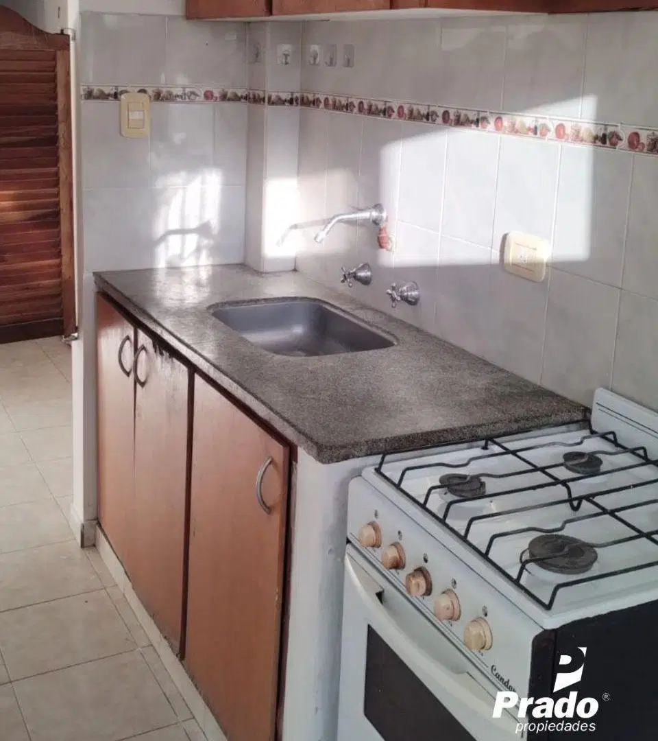 EXCELENTE DEPTO DE UN DORM CON BALCÓN AL FRENTE 4