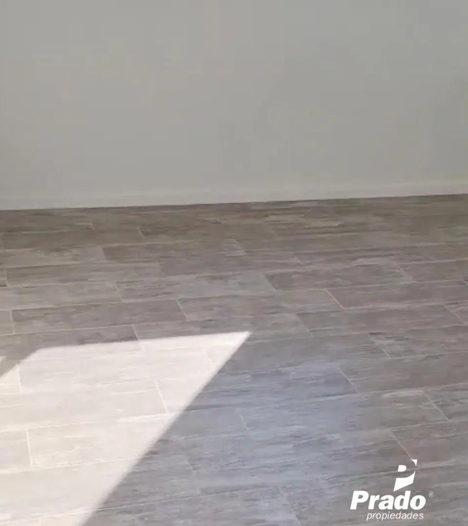 Complejo cerrado en Villa Castells - calle 7 y 503 5
