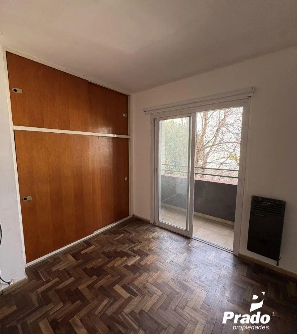 DPTO UN DORMITORIO CON BALCÓN 5