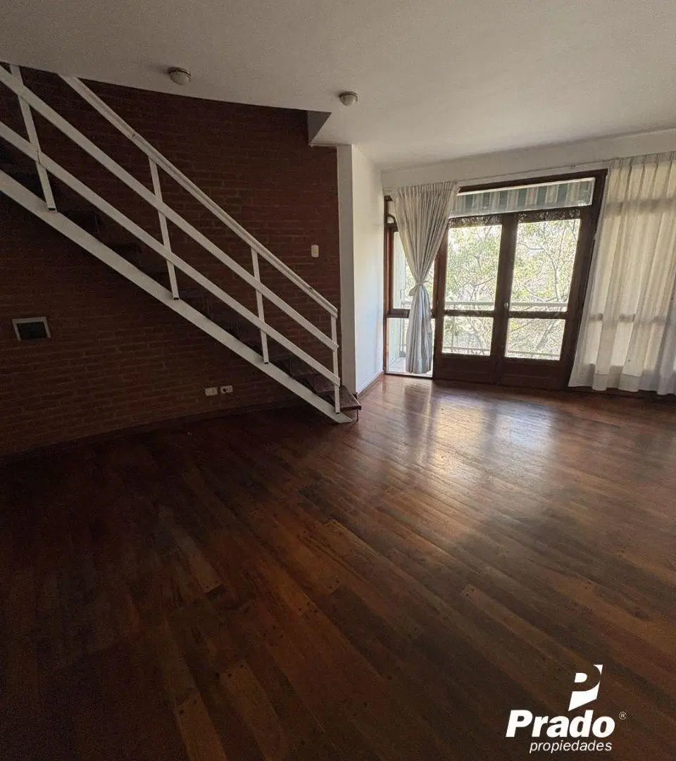 EXCLENTE DEPTO DE 2 DORM. ZONA CENTRO LA PLATA CON COCHERA 3