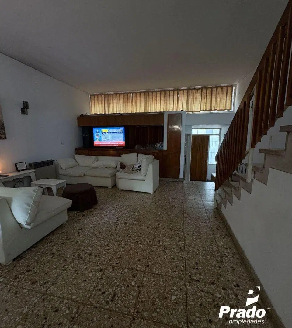 EXCELENTE CASA EN VENTA 3 DORM / CONSULTORIO INDEPENDIENTE - OPORTUNIDAD 3
