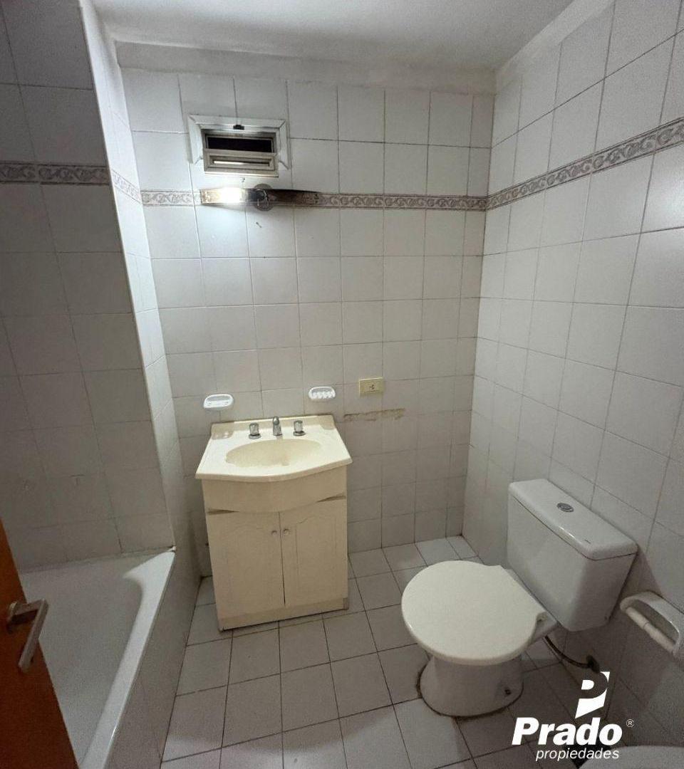 Foto de DEPARTAMENTO DOS DORM - A METROS DE PLAZA PASO, imagen 4