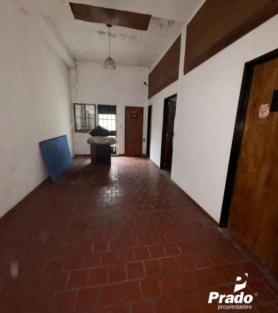 Foto de ALQUILER DE LOCAL COMERCIAL Y CASA 3 DORM, imagen 4