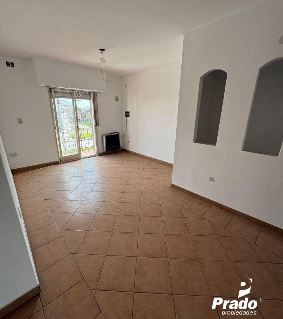 Foto de ALQUILER CASA 3 DORM CON TERRAZA, imagen 1