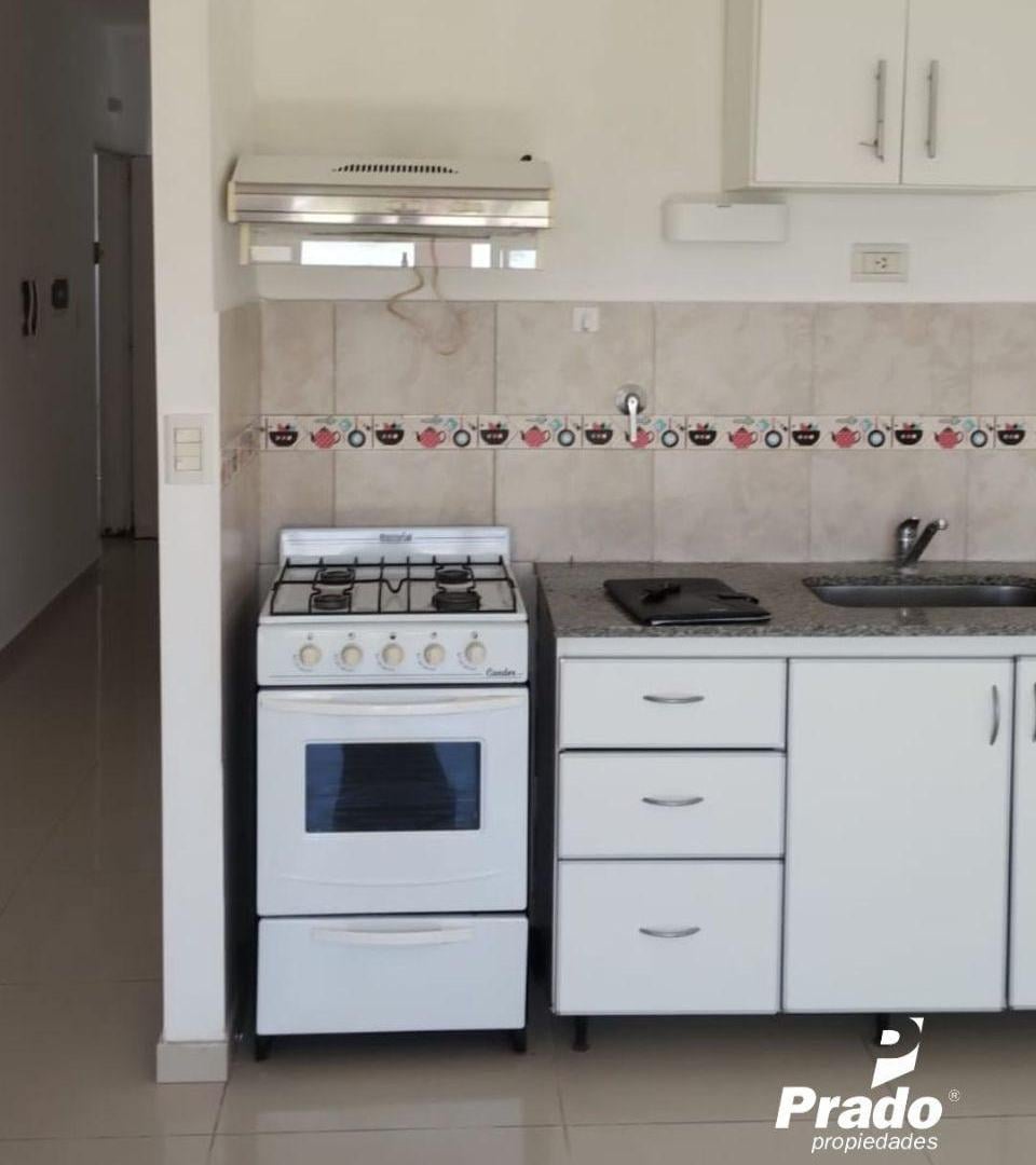 Foto de DEPTO 1 DORM - ZONA PARQUE SAAVEDRA - CON BALCON, imagen 4