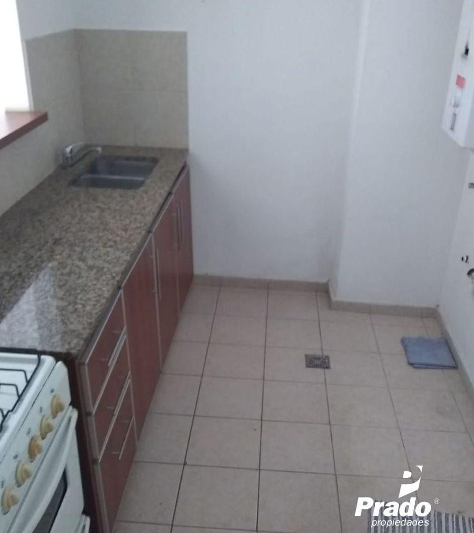 Foto de DEPTO 1 DORM - ZONA CENTRO LA PLATA - CON BALCON, imagen 5