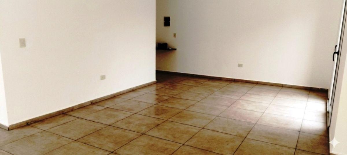 Foto de En Pinamar local en Alquiler. Apto profesional. Zona centro., imagen 5