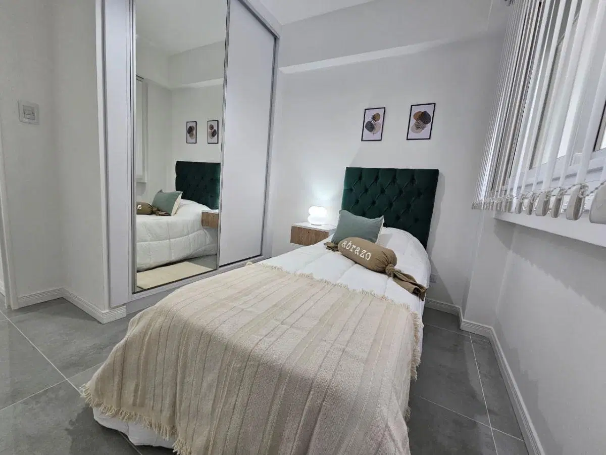 VENTA 3AMB Av. Colon 1800 10º 2