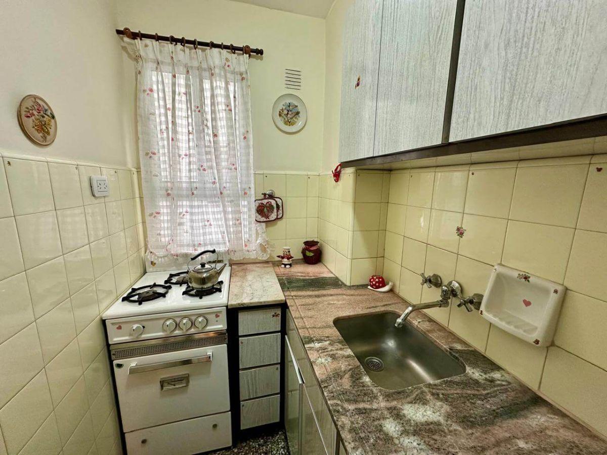 Foto de VENTA 1AMB Olavarria 2200 8°, imagen 3
