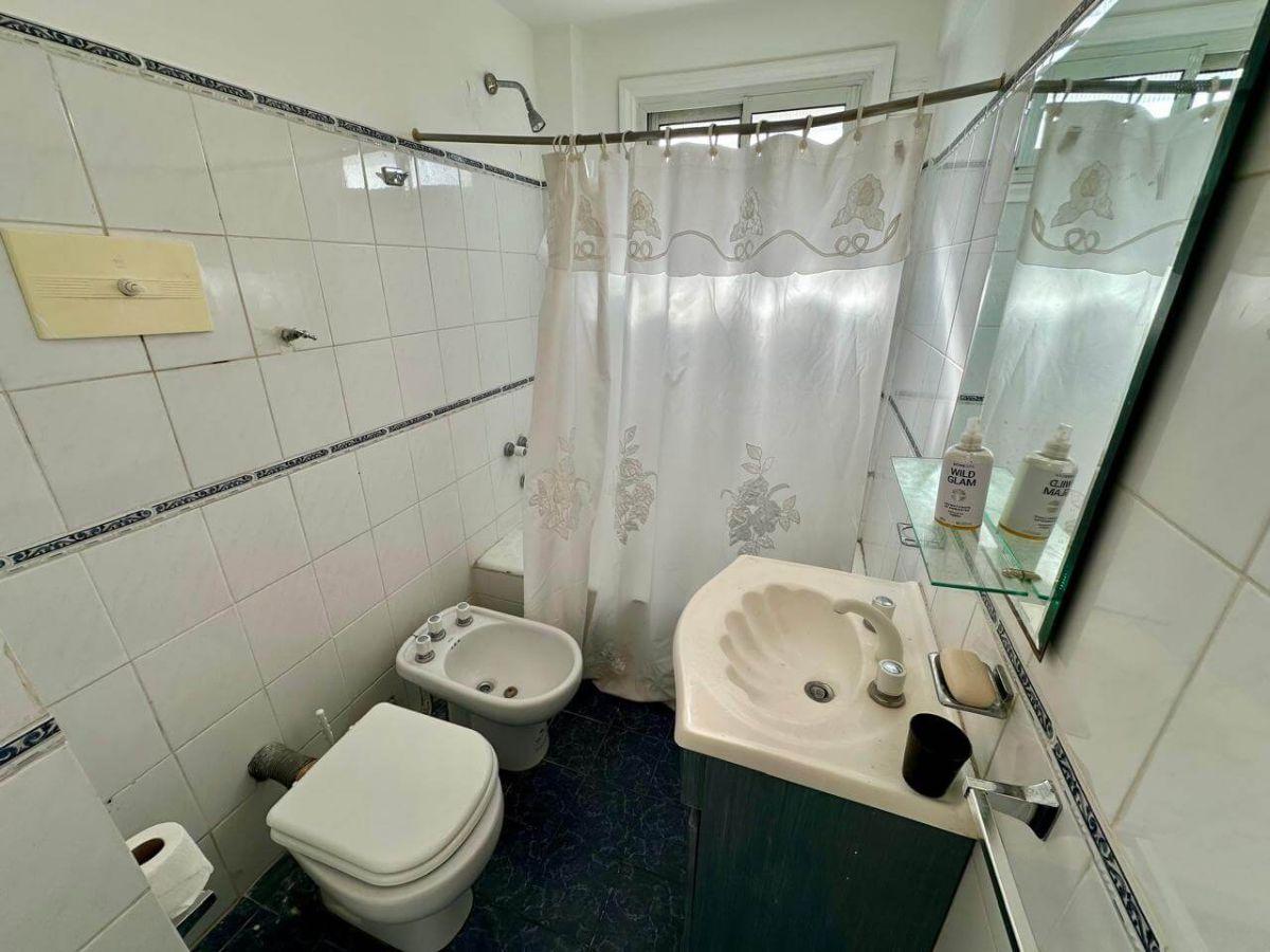 Foto de VENTA 2AMB c/dependencia 2100 10°, imagen 3