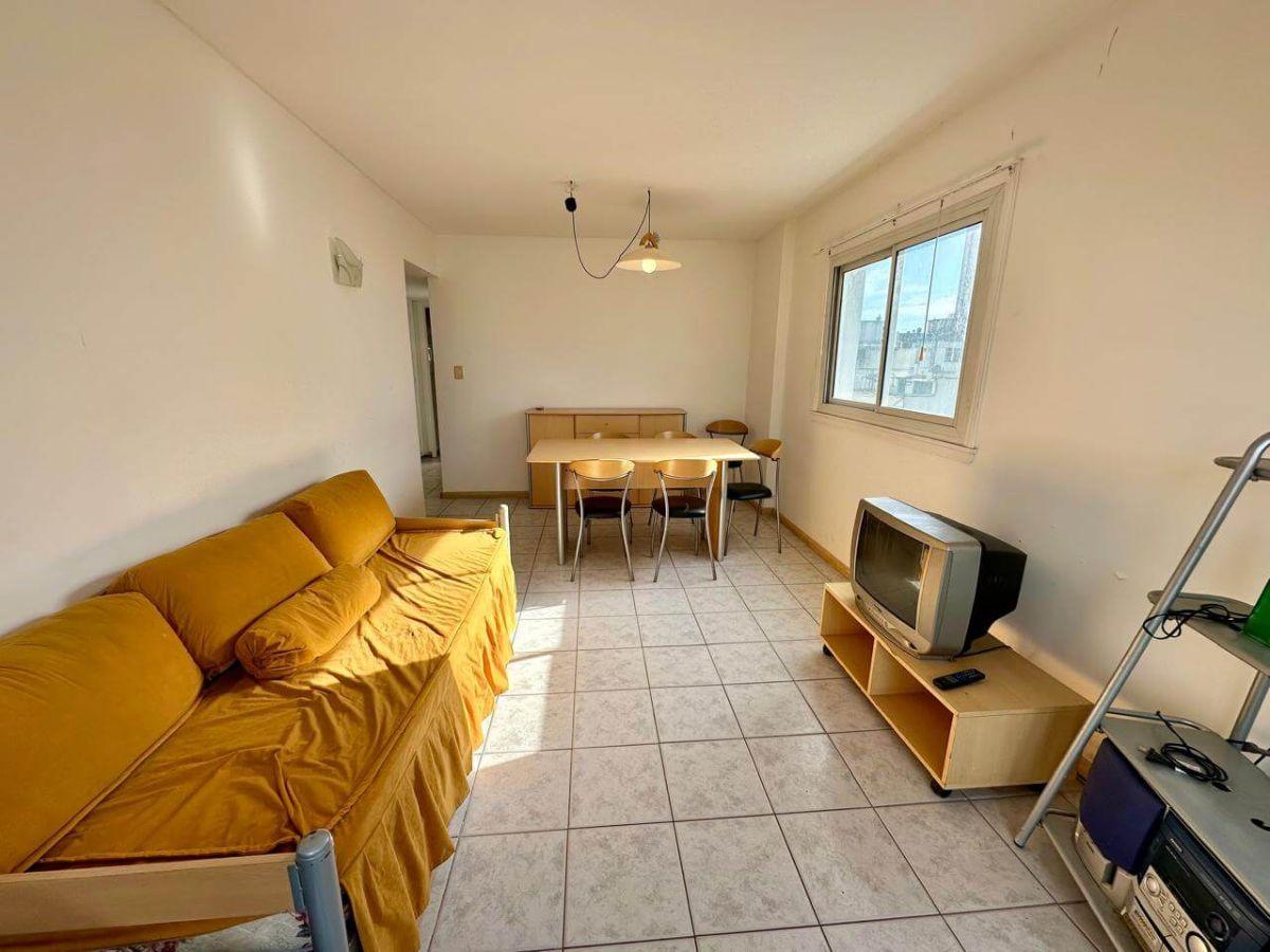 Foto de VENTA 2AMB c/dependencia 2100 10°, imagen 5