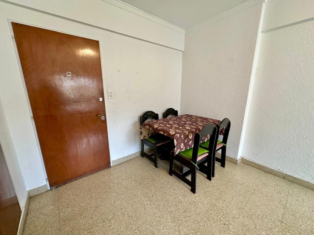 Foto de VENTA 1AMB Entre Rios 1800 8°, imagen 1