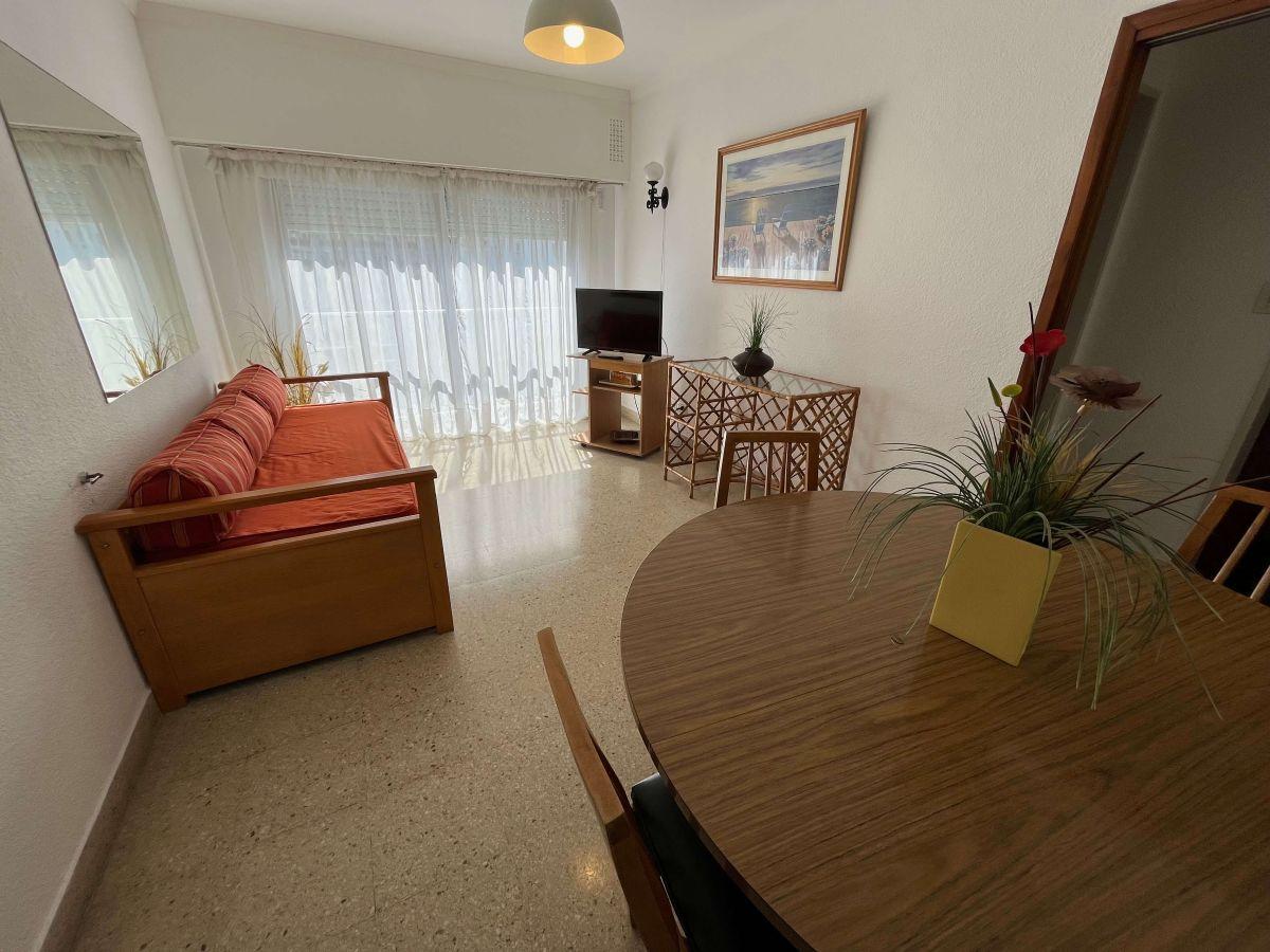 Foto de VENTA 2AMB Entre Rios 1800 7º, imagen 3