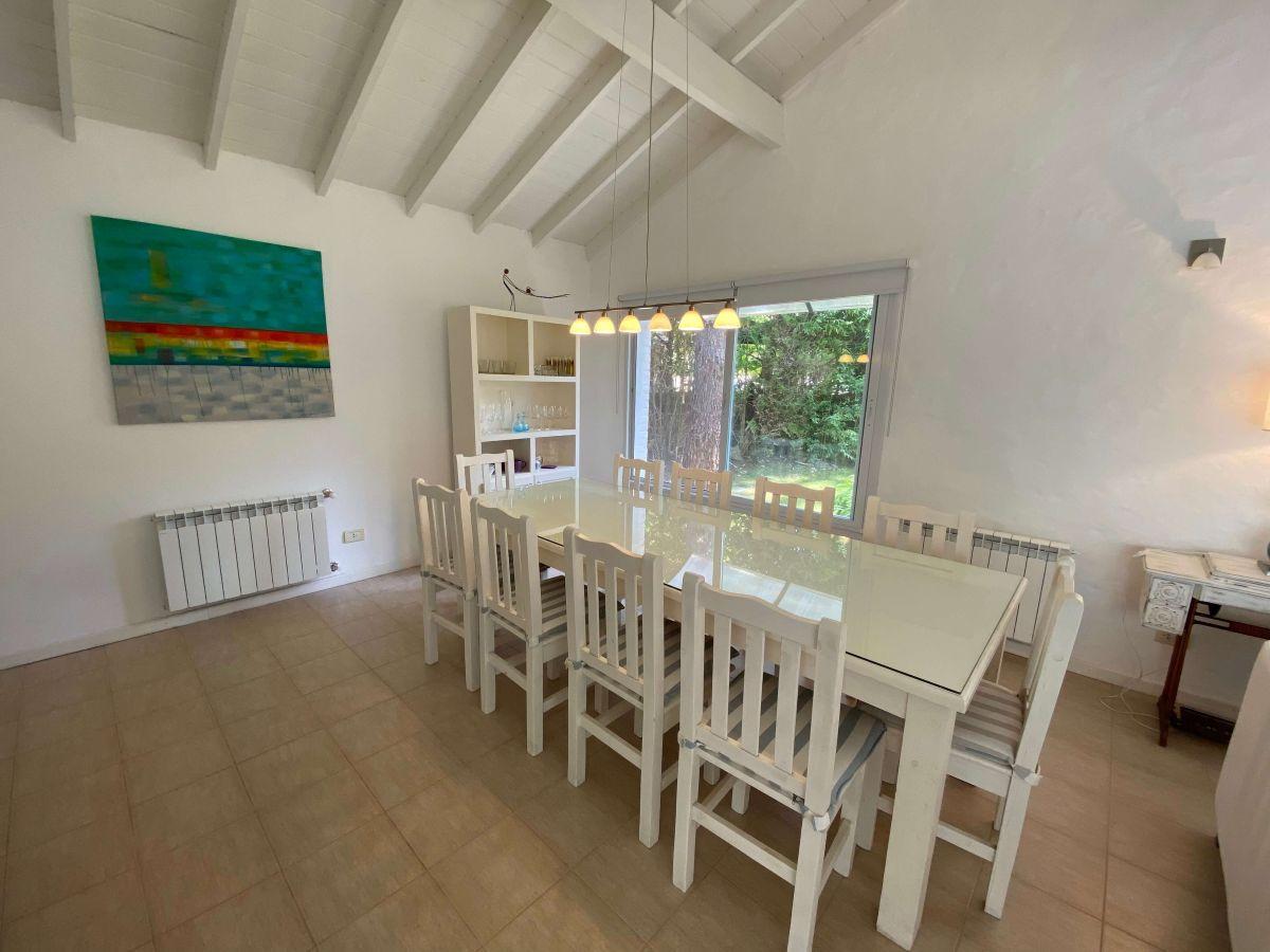 Foto de Alquiler Verano Casa en Carilo, imagen 3