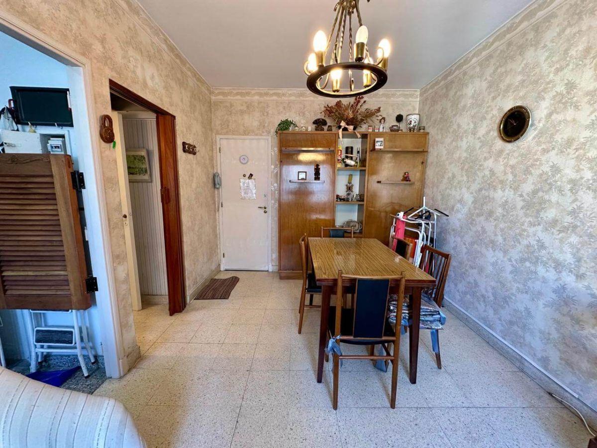 Foto de VENTA 2 AMBIENTES Brown 1900 7°, imagen 4