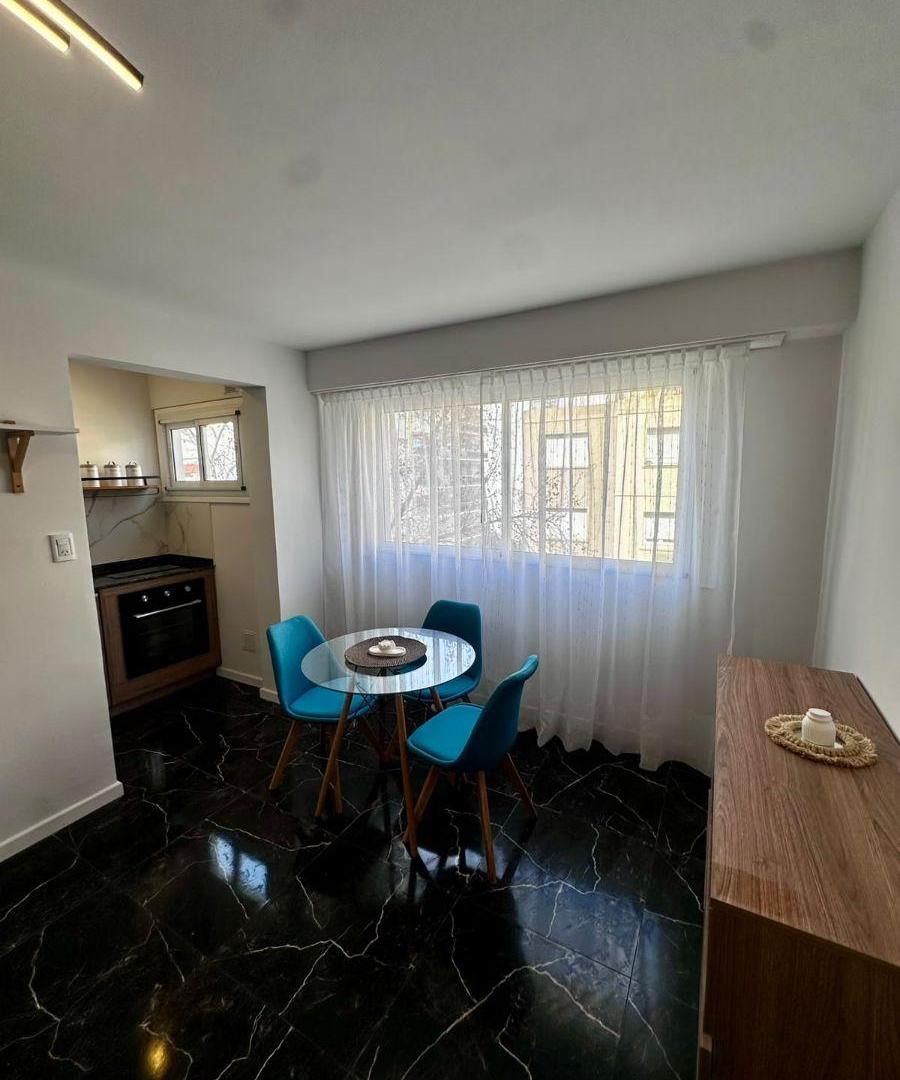 Foto de VENTA 1AMB Las Heras 2300 6º, imagen 2