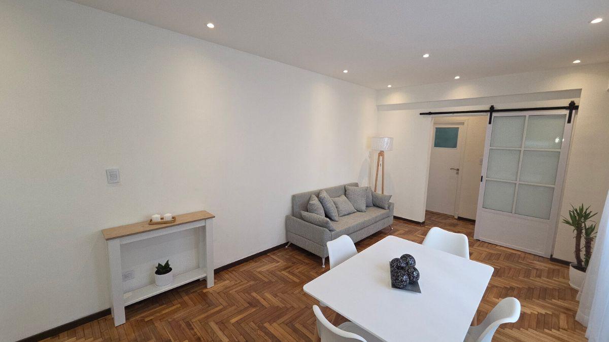 Foto de VENTA 2 ambientes Av. Colon 2300 1°, imagen 2