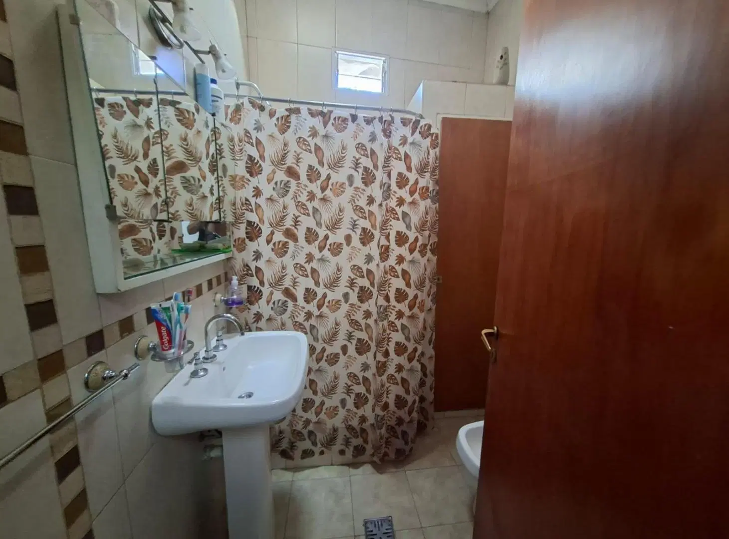 Casa lote propio multifamiliar en Villa Lynch 5