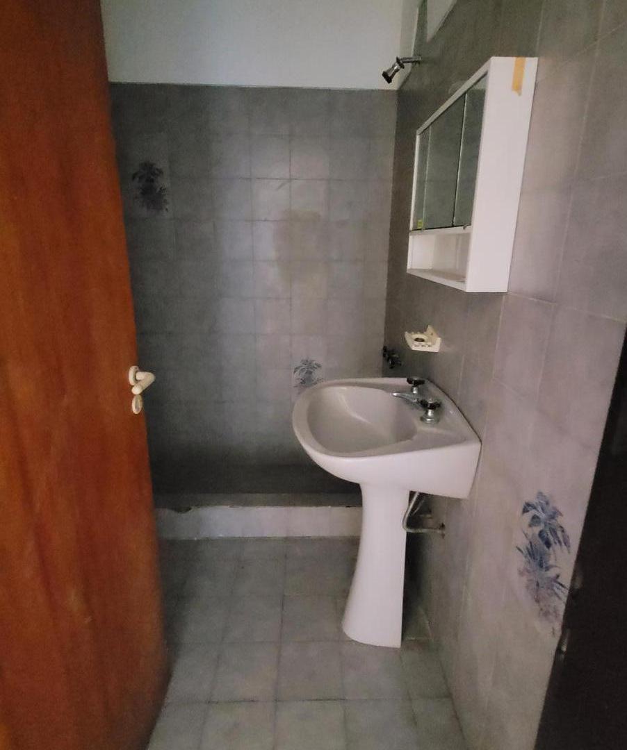 Foto de 2 PH juntos ideal multifamiliar o vivienda mas inversion | Sin expensas en San Andrés, imagen 5