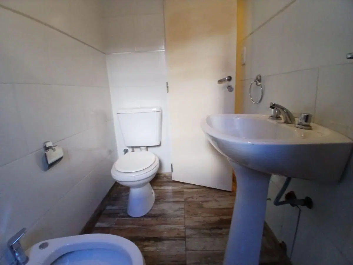 Departamento tipo PH de 3 dormitorios en alquiler | Patio, sin expensas y excelente ubicación 4