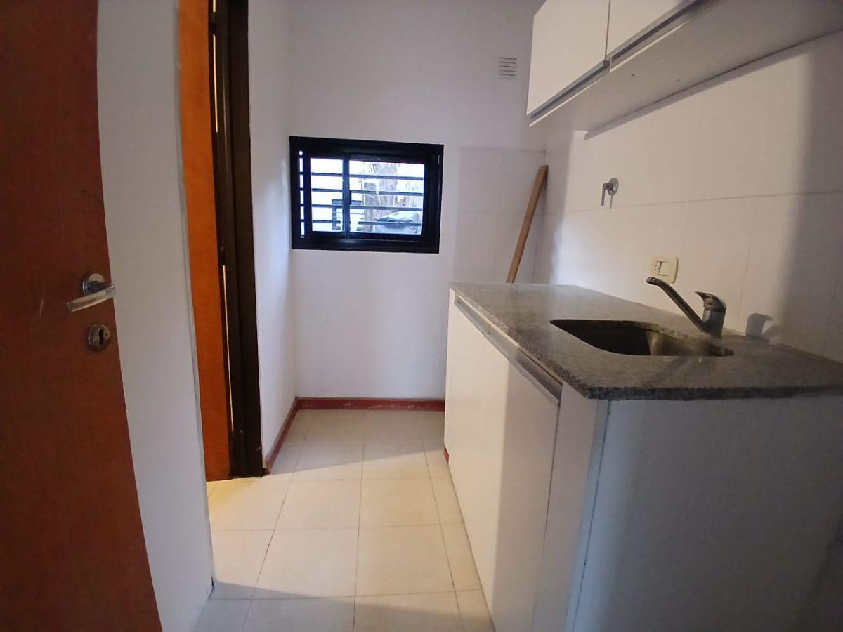 Foto de Oficina / Local en Alquiler – Planta Baja al Frente - 20 entre 36 y 37, imagen 4