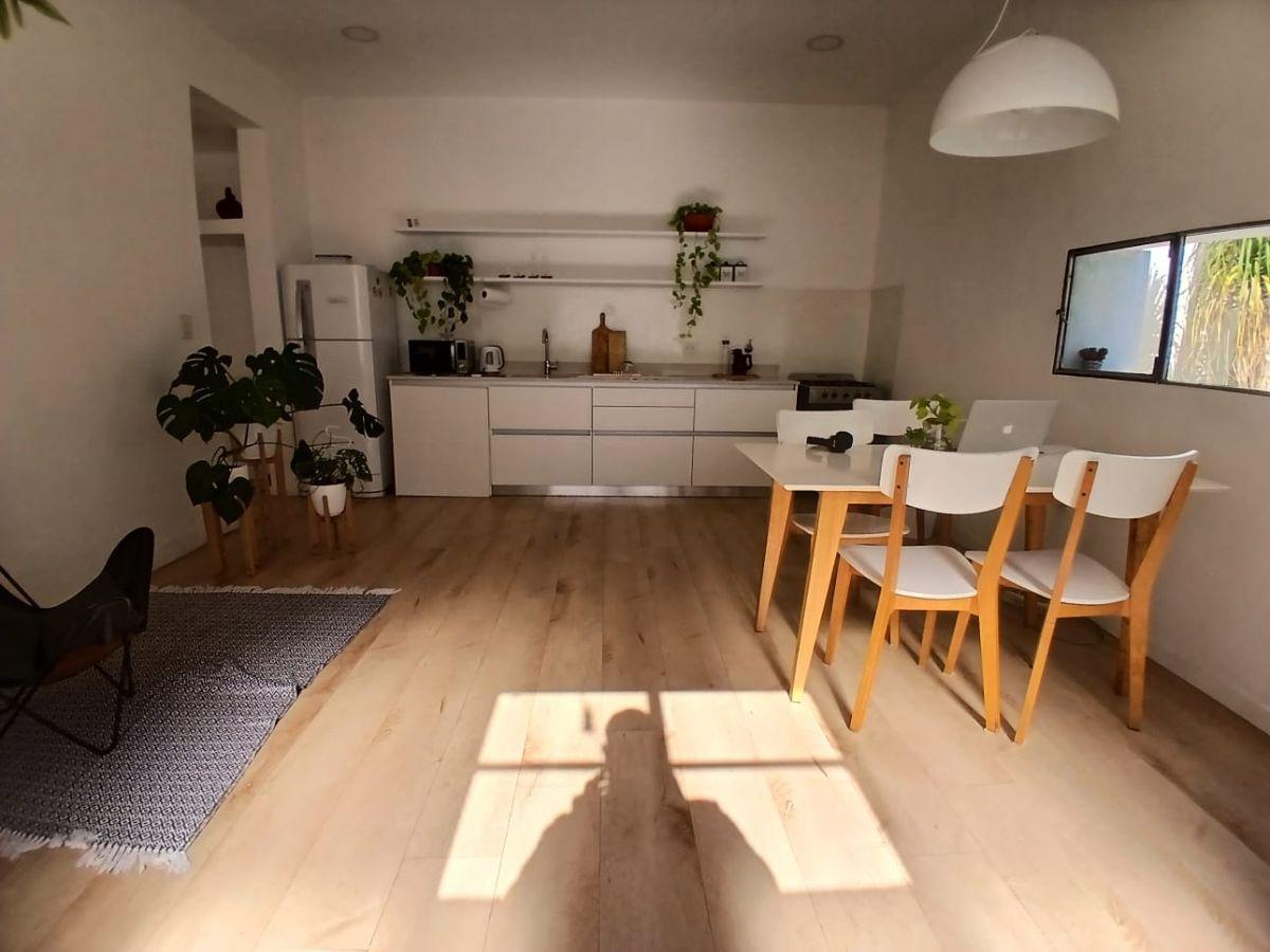 Foto de Casa en alquiler | Ideal oficinas consultorio o comercio | Meridiano V, imagen 1
