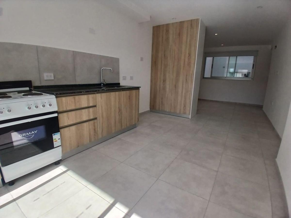 Foto de MONOAMBIENTE EN ALQUILER – A ESTRENAR en 43 entre 11 y 12 – La Plata, imagen 3