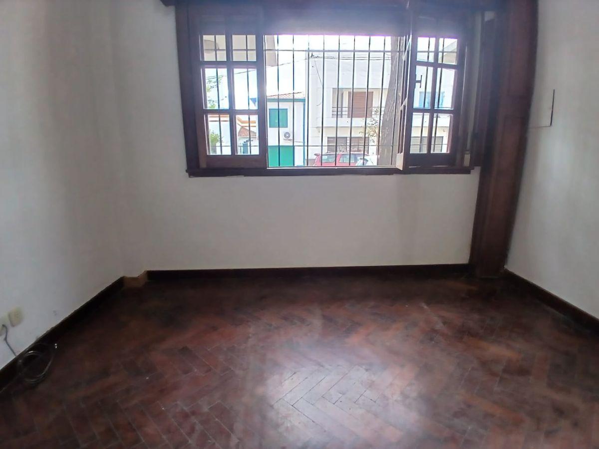 Foto de PH TIPO CASA EN ALQUILER – 2 DORMITORIOS Y PATIO, en 56 entre 17 y 18, imagen 4
